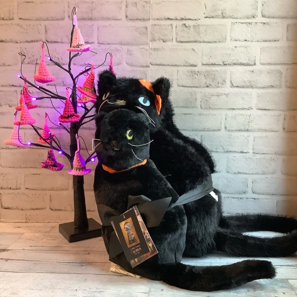 CR CURIOUS BY CYNTHIA ROWLEY 3рс Black Cat Family Halloween Pillows